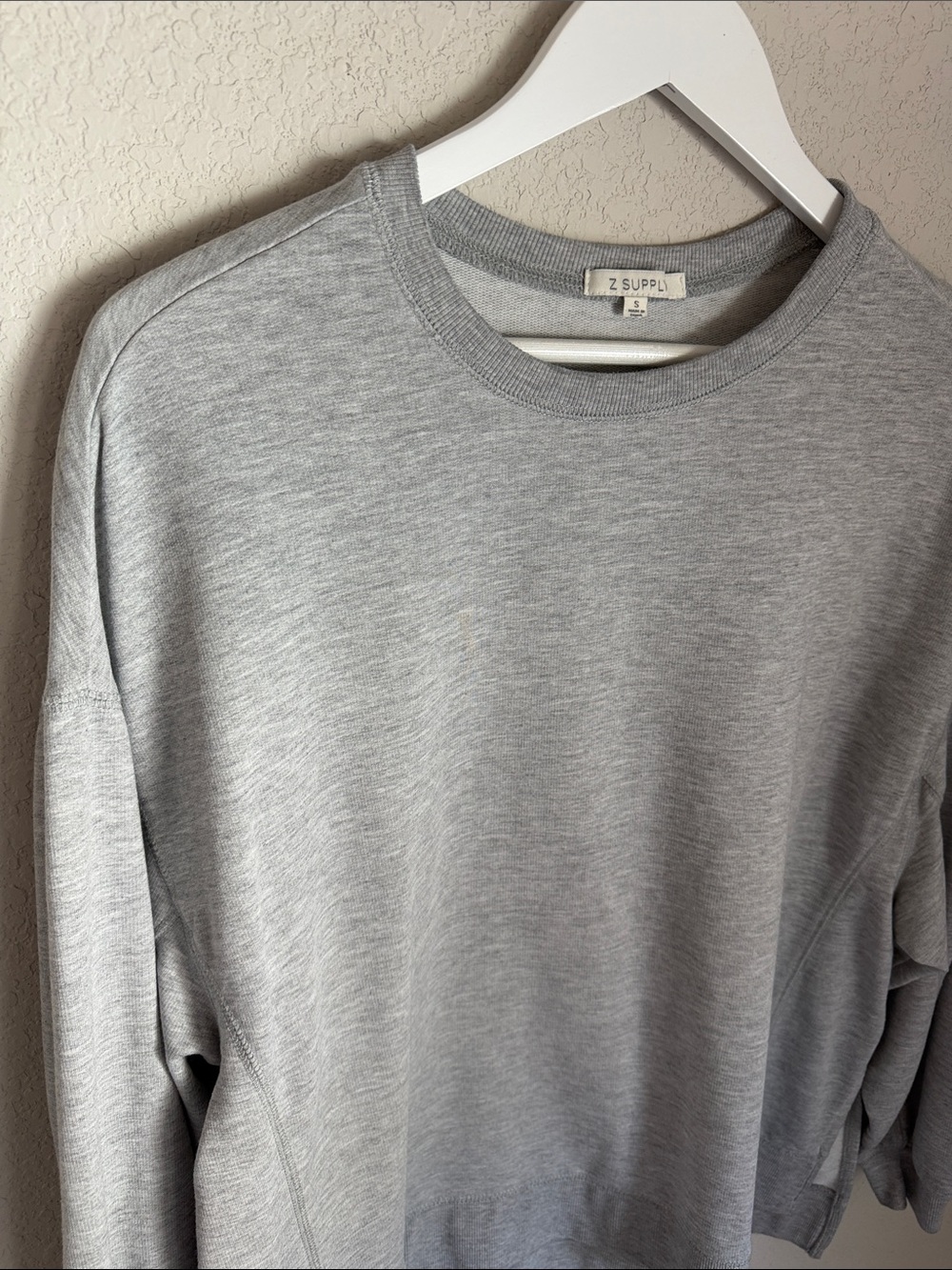 Z Supply Light Gray Crewneck Sweatshirt